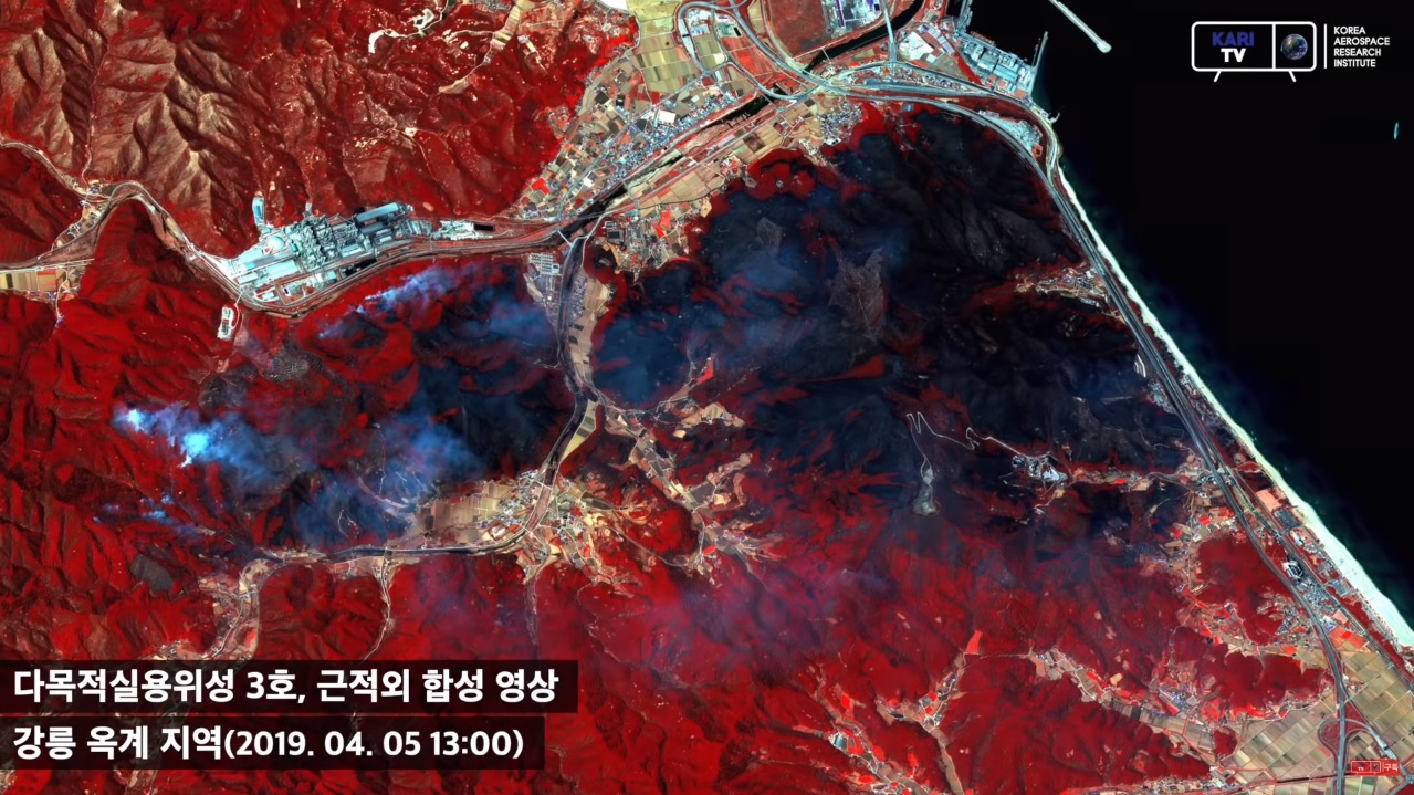 강원도 대형 산불 위성 영상(강릉, 속초, 고성) 첨부 이미지
